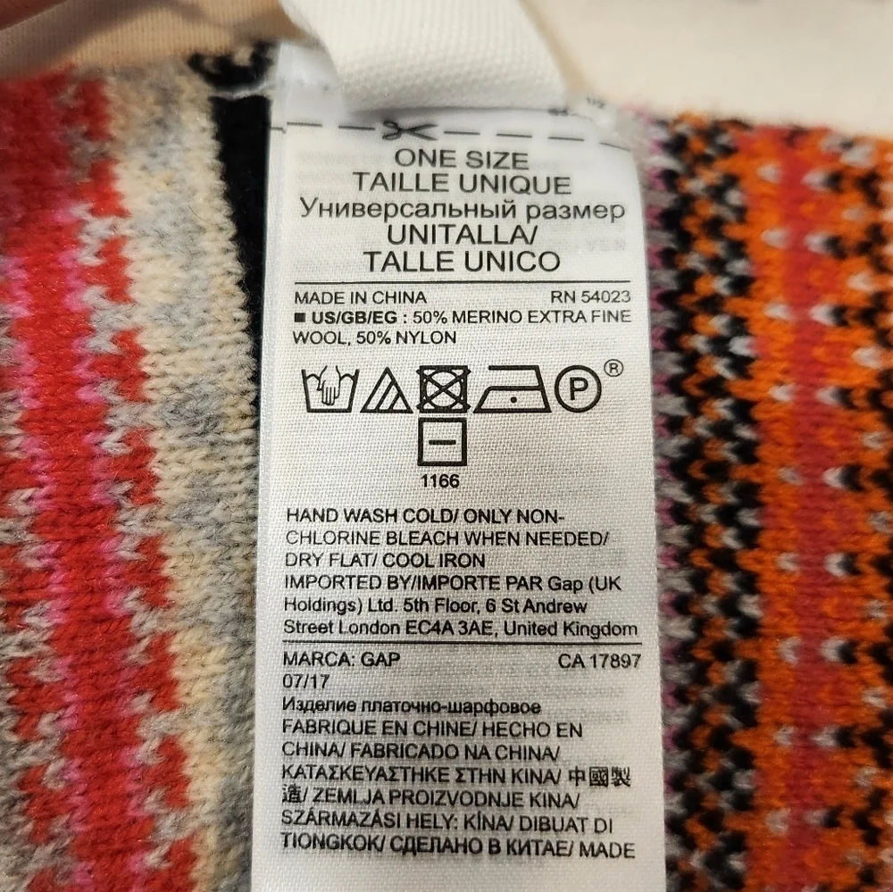 NWT GAP MERINO WOOL BLEND MULTICOLOR FAIR ISLE SCARF UNISEX